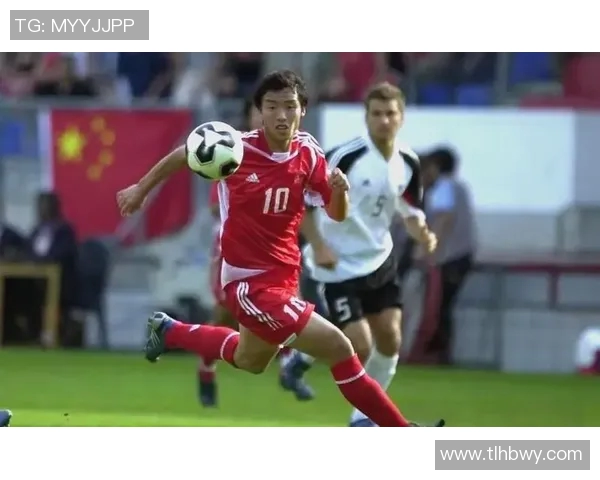 足球明星齐聚中国综艺舞台展现球场之外的精彩人生与幽默风采